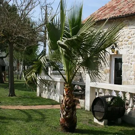 Séjour à la campagne La Caleche Bégadan
